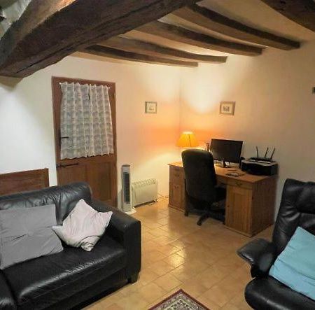 La Maison Tournesol - 3 Bedroom House With Large Garden Near Saumur Saint-Martin-de-la-Place Ngoại thất bức ảnh