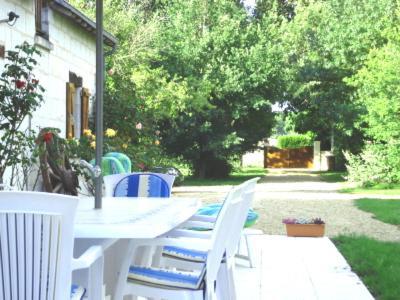 La Maison Tournesol - 3 Bedroom House With Large Garden Near Saumur Saint-Martin-de-la-Place Ngoại thất bức ảnh